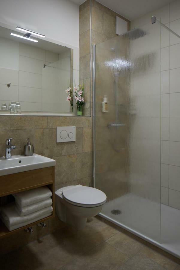 Gasthof Pension Kettler Оберасбах Экстерьер фото