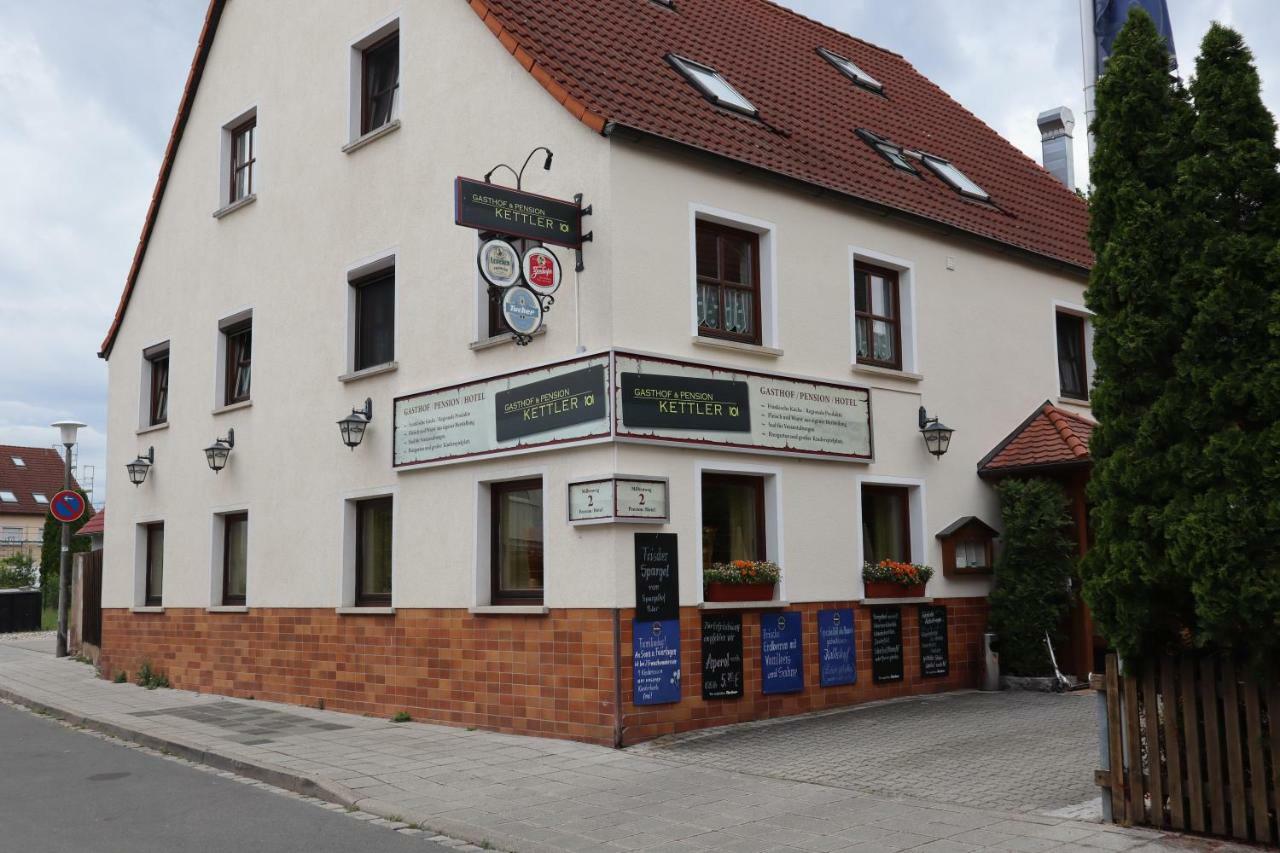 Gasthof Pension Kettler Оберасбах Экстерьер фото