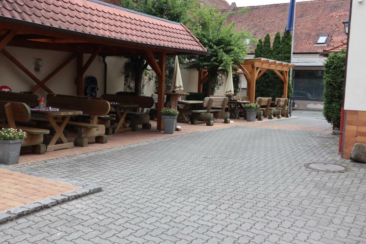 Gasthof Pension Kettler Оберасбах Экстерьер фото